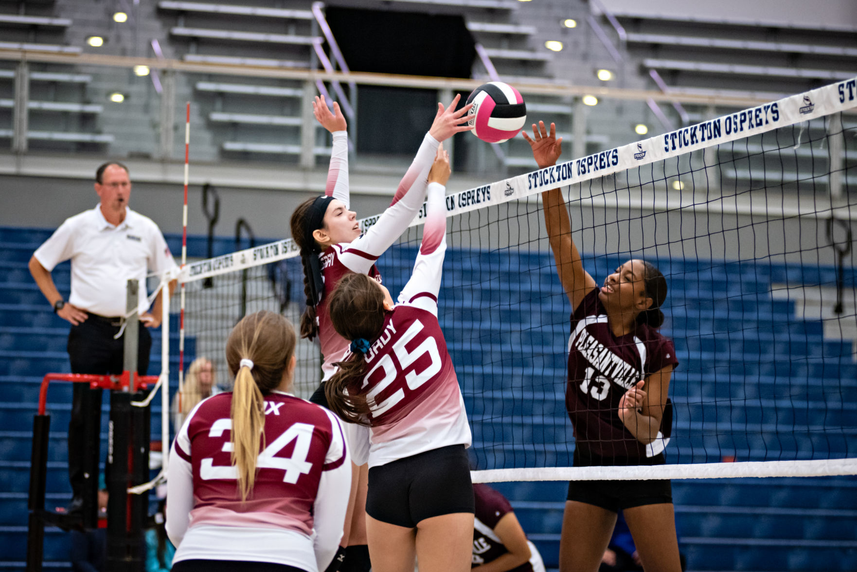 102019_spt_calvolleyball
